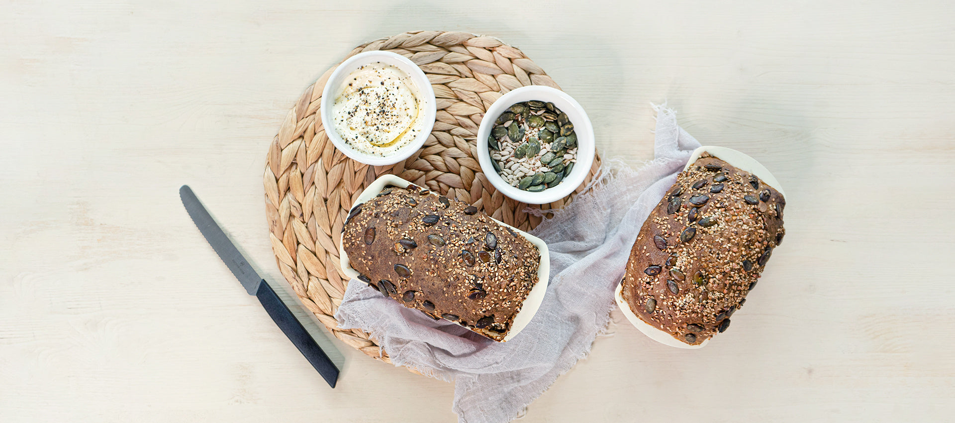 Bauernbrot mit Roggen, Zwiebeln & Rosmarin