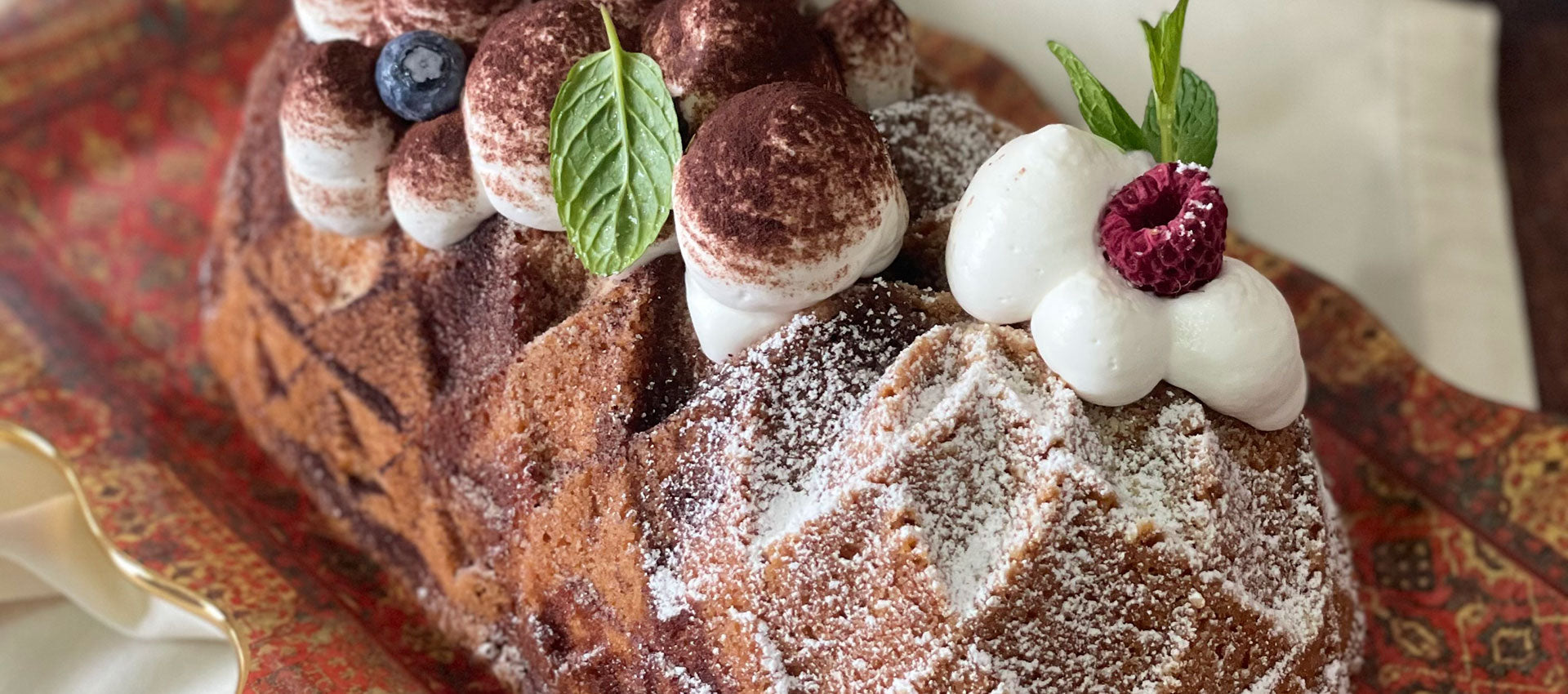 Plumcake mit Kaffee und Joghurt