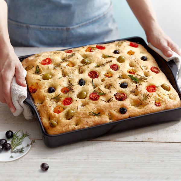 Focaccia Fusain emile henry EH 7515 79 Kunzi Shop