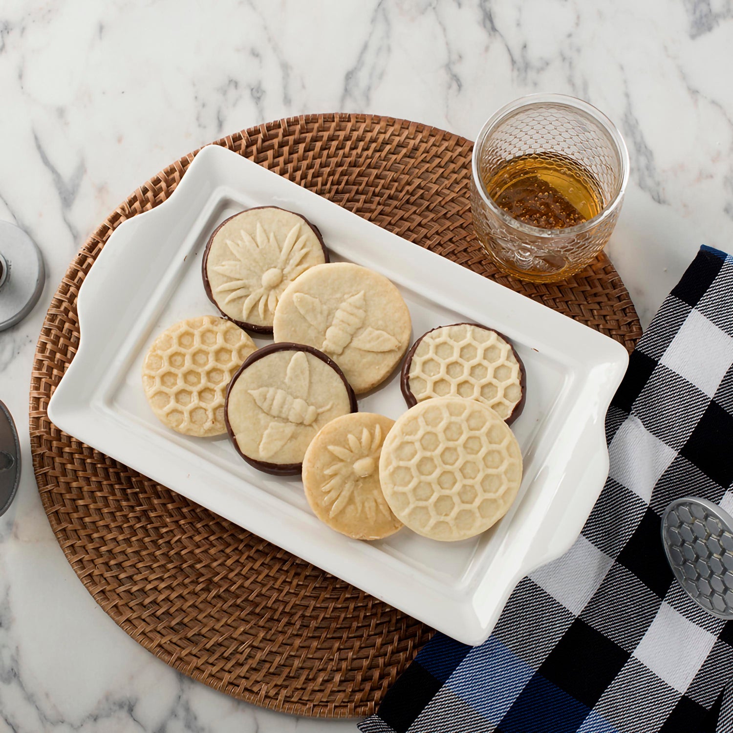 Honey Bees Cookie Stamps nordic ware NW 01250 Kunzi Shop 2