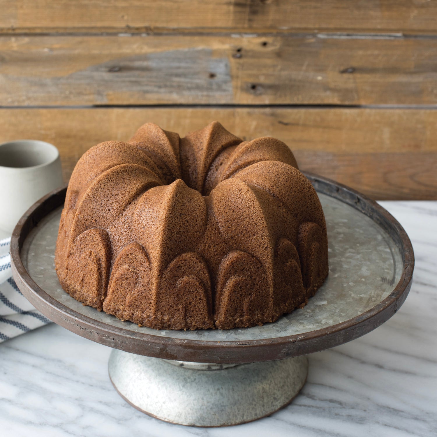 Fleur De Lis Bundt Pan nordic ware NW 53248 Kunzi Shop 4