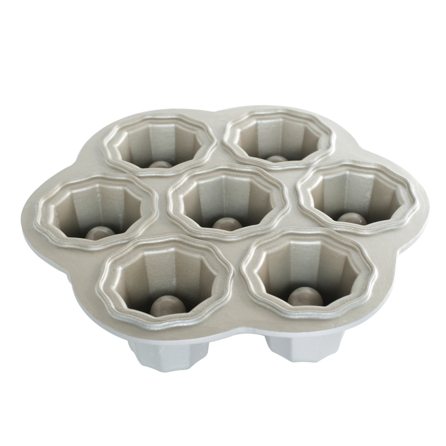 Cast Bundt Bakeware Cookie Pan _ nordic ware NW 90437 Kunzi Shop 1