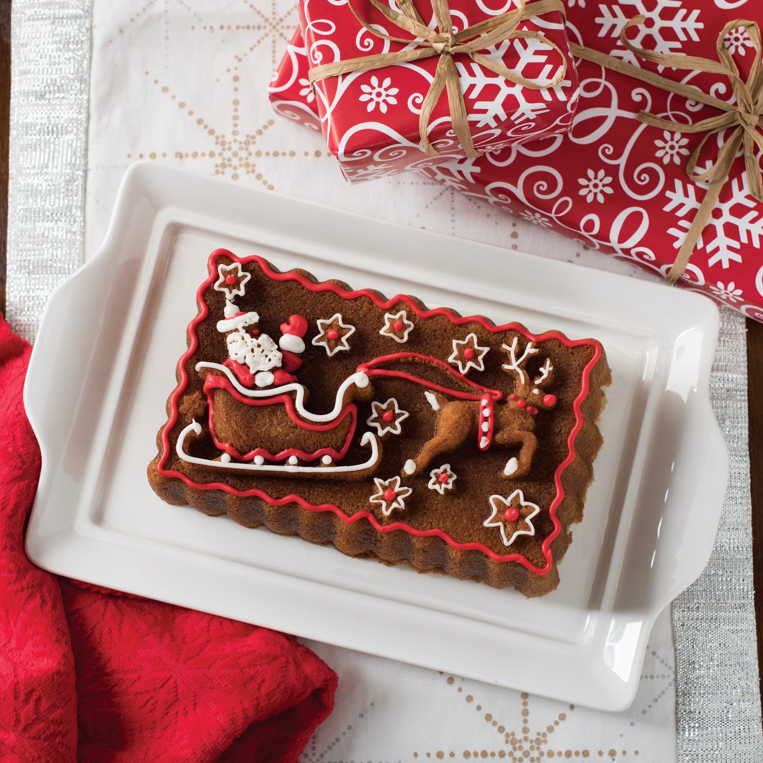 Santa’s Sleigh Loaf Pan nordic ware NW 90848 Kunzi Shop 3