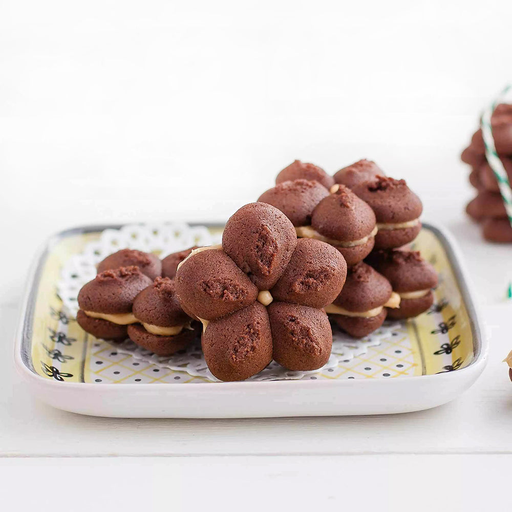 Biscotti cacao e mandorle con crema di caffè